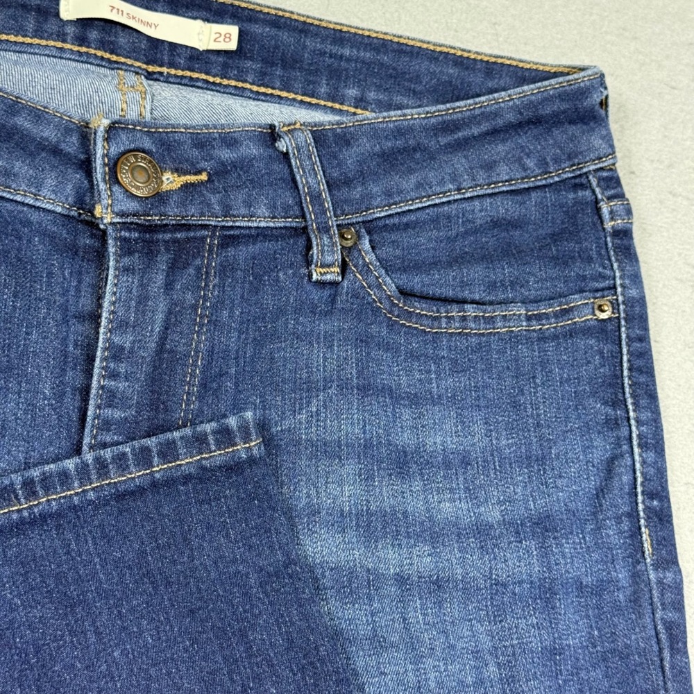 Levis 711 Skinny Jeans Womens 28 Dark Wash Blue Denim Stretch Slim Pants
